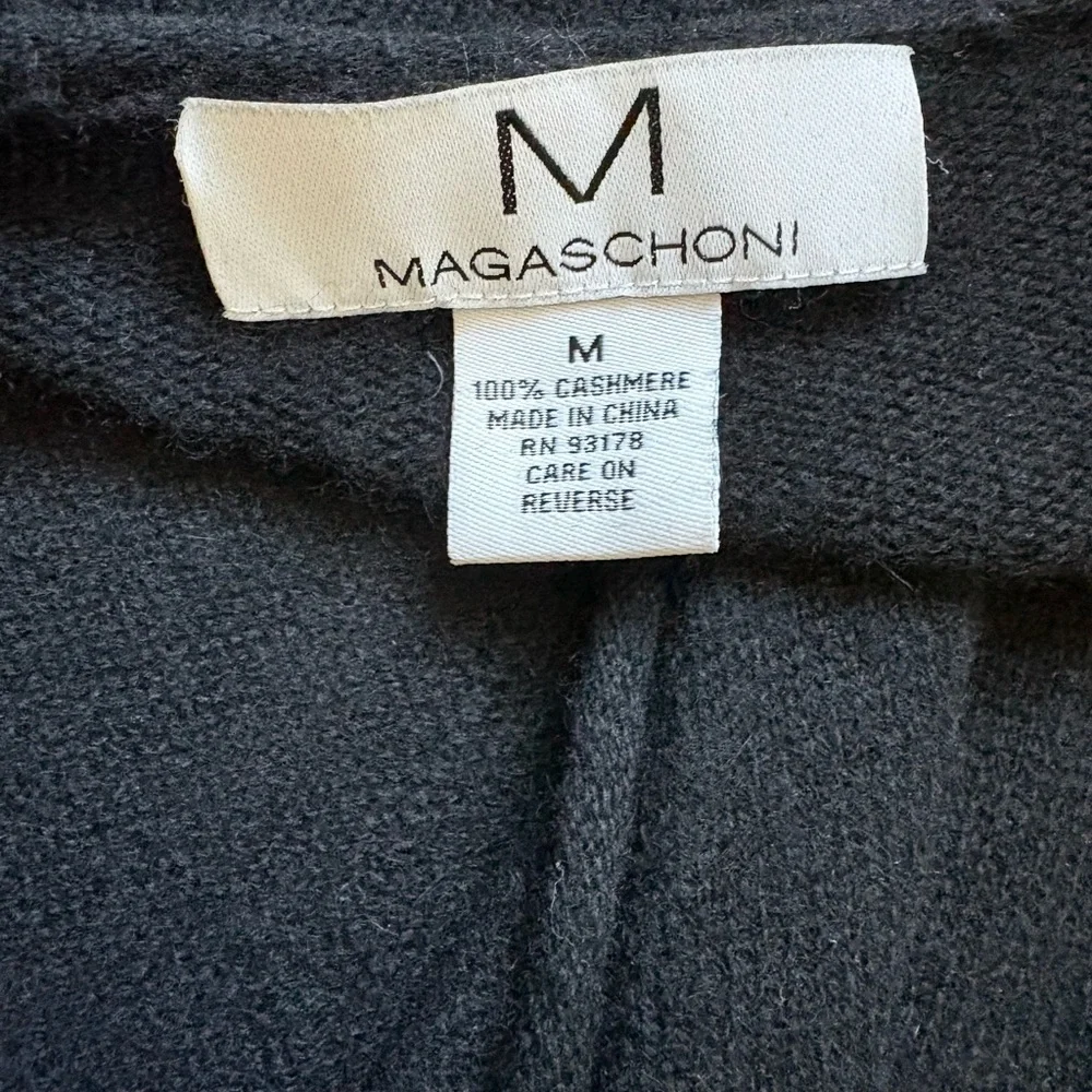 Magaschoni 100% Black Cashmere Cardigan Medium - Picture 3 of 7